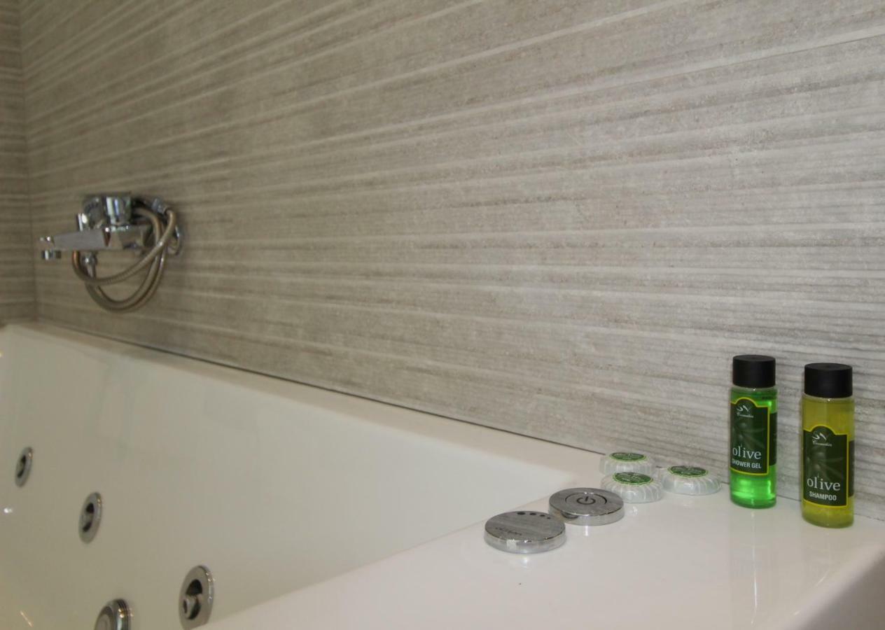 Blue Group Mesitiki Apartment *
