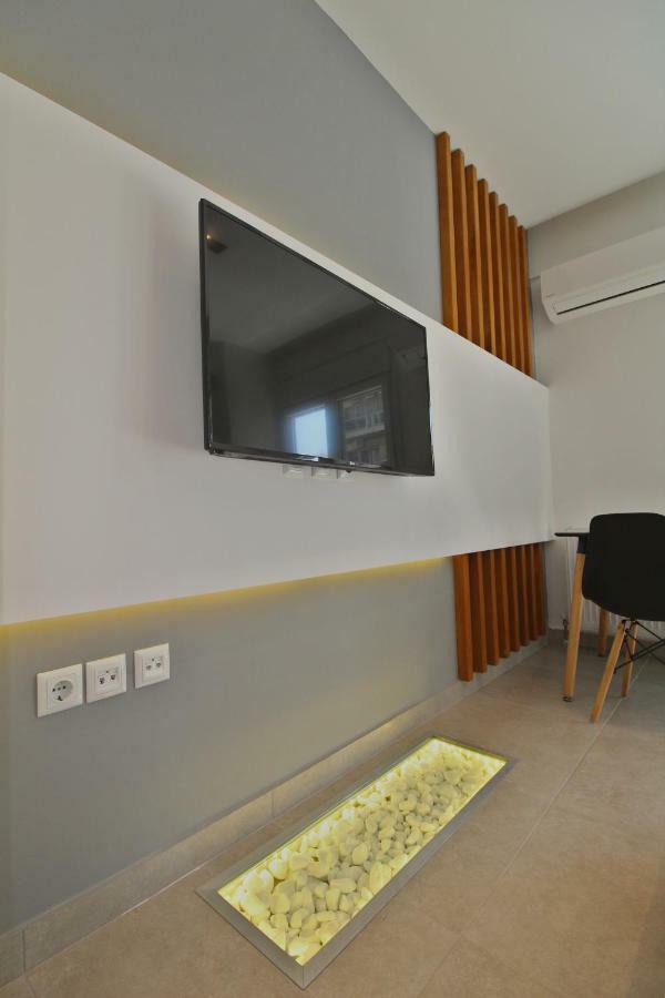 Blue Group Mesitiki Apartment *